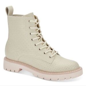 DV By Dolce Vita Piker Perforated Combat Boots Ivory Stella 9.5 Ankle Lace Up